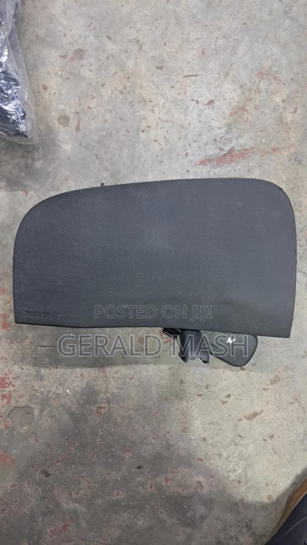 Isuzu Dmax Dashboard Airbag