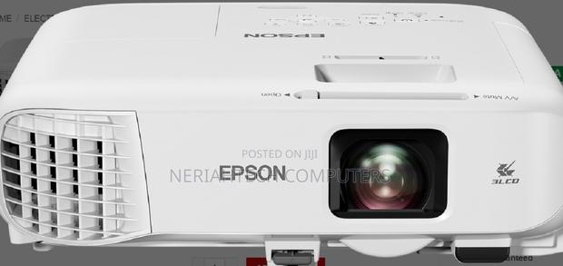Epson Projector Eb-994f - thumbnail 3