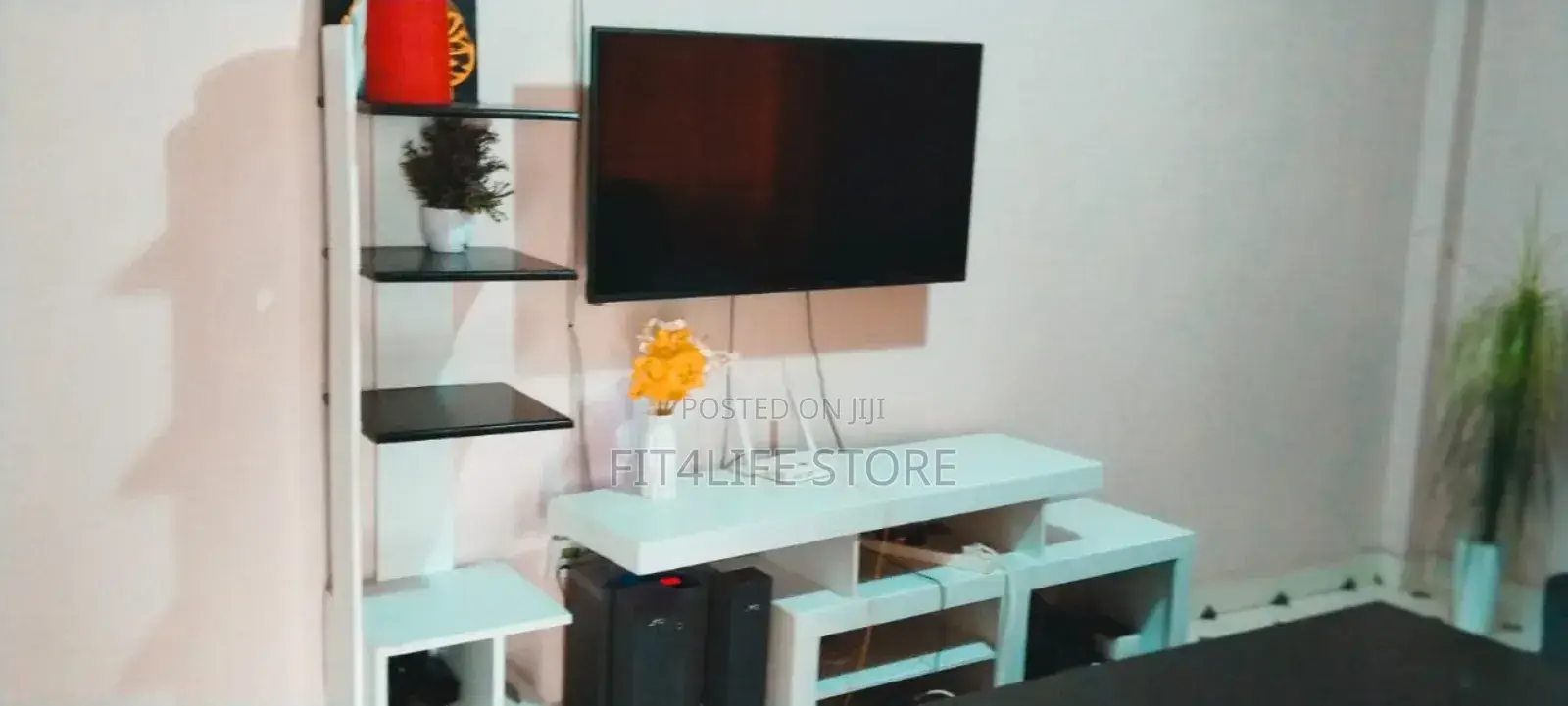 Airbnb Ruiru Gwakairo, Thika Road – Furnished 1br With Wi-Fi Parking