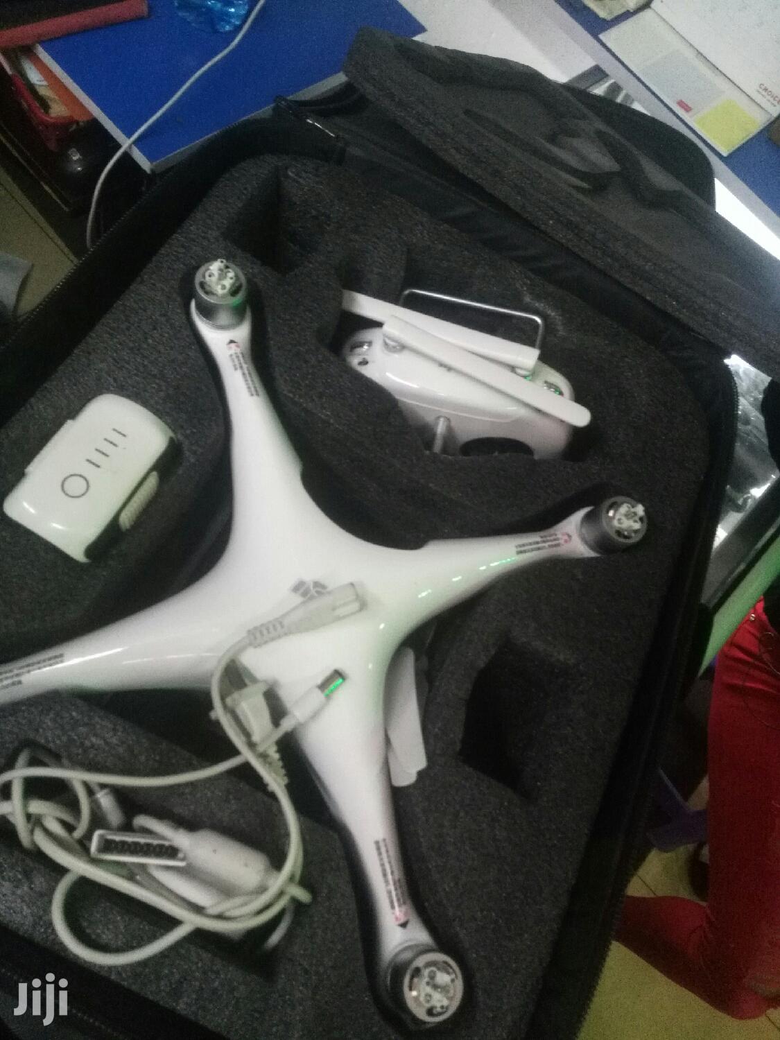Dji Phantom 4 Drone