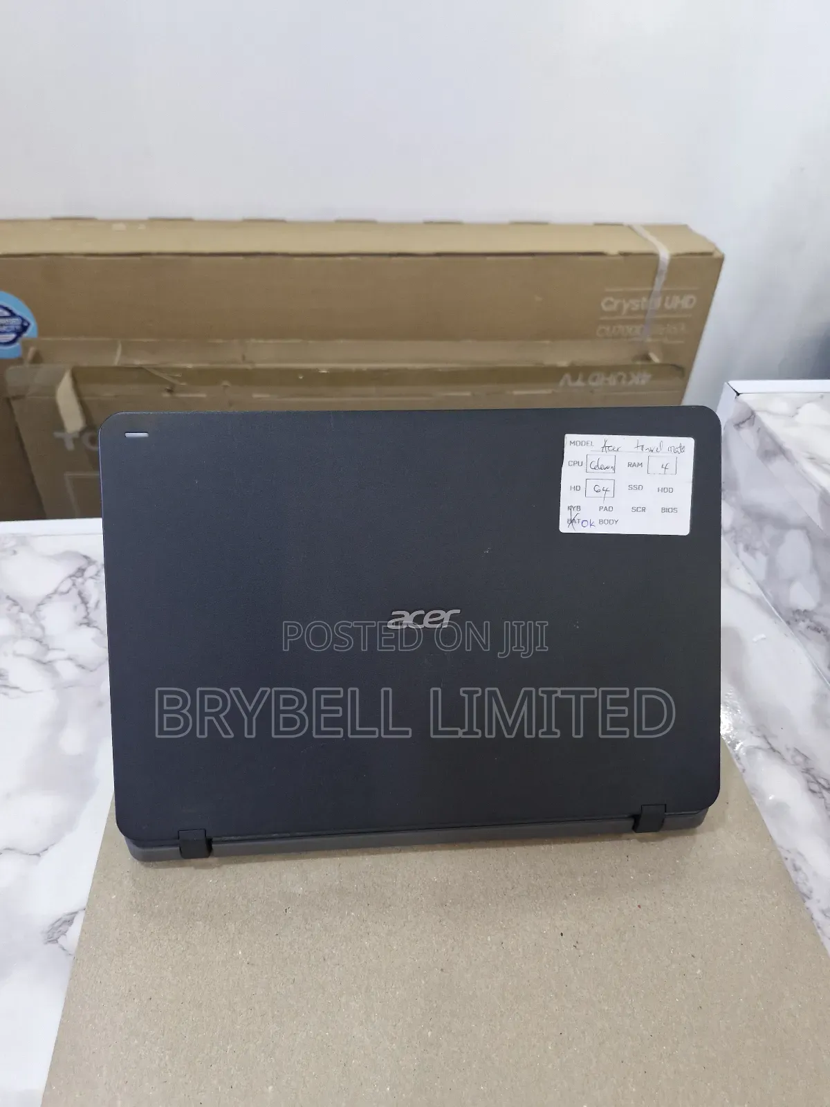 Laptop Acer TravelMate B 4GB Intel Pentium HDD+SSD 72GB
