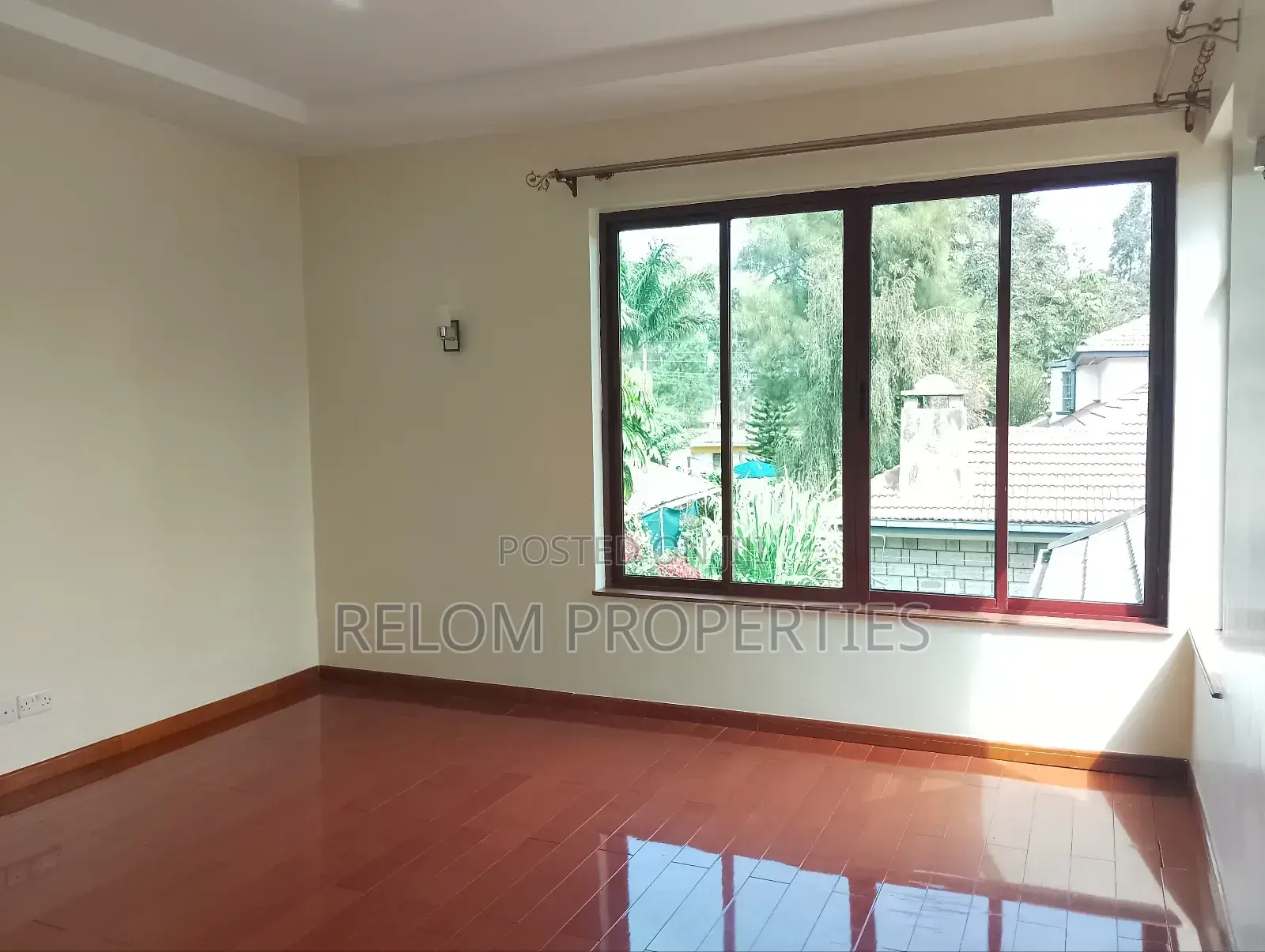 5bdrm Villa in Karen for rent