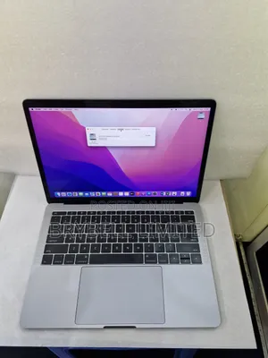 Laptop Apple MacBook Pro 2016 8GB Intel Core I5 SSD 256GB