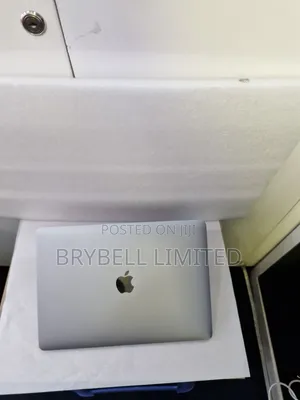 Laptop Apple MacBook Pro 2016 8GB Intel Core I5 SSD 256GB
