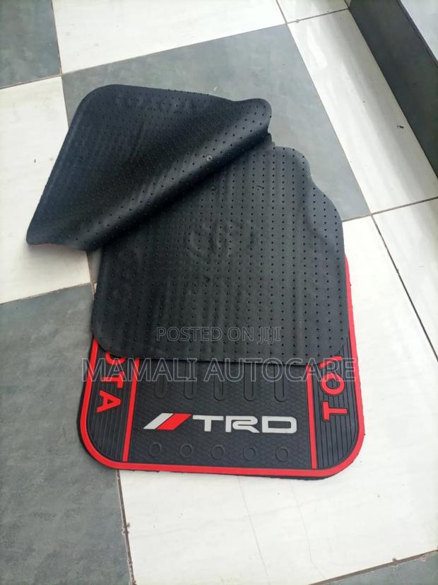 Toyota Rubber Car Floor Mat Universal Fit Stylish Durable - main view