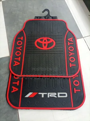Toyota Rubber Car Floor Mat Strong Universal Protective Design