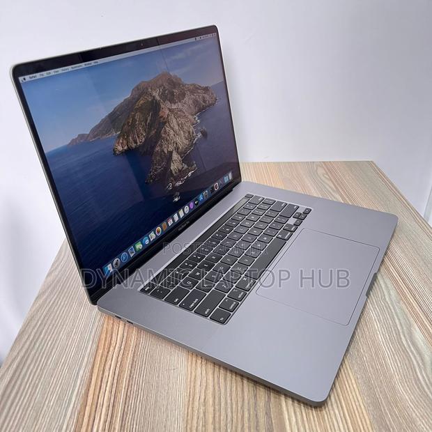 Laptop Apple MacBook Pro 2019 32GB Intel Core I9 SSD 1T - thumbnail 4