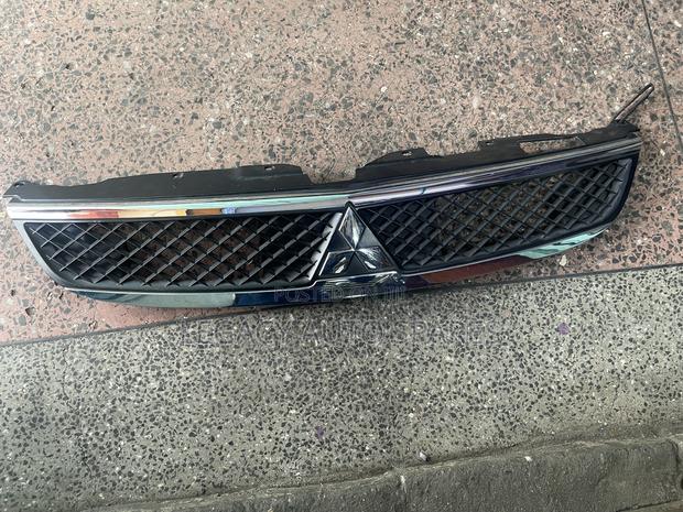 Ex-Japan Mitsubishi Colt Front Grill