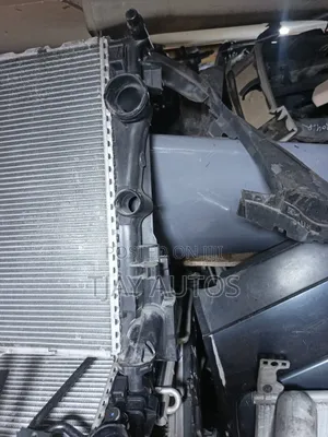 Mercedes W204 W212 M271 Cgi Engine Radiator
