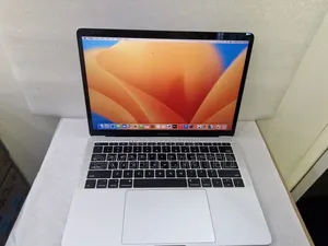 Laptop Apple MacBook Pro 2017 8GB Intel Core I5 SSD 256GB
