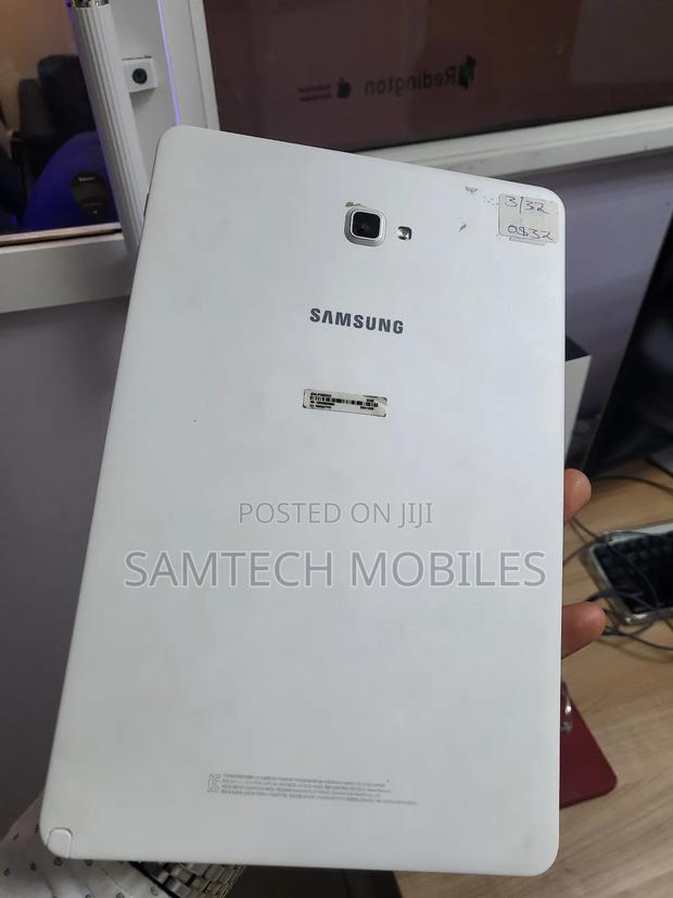 Samsung Galaxy Tab A 10.1 & S Pen (2016) 32 GB White - main view
