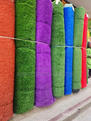 Artificial Green Grass Carpets Multicolour and Red - main view
