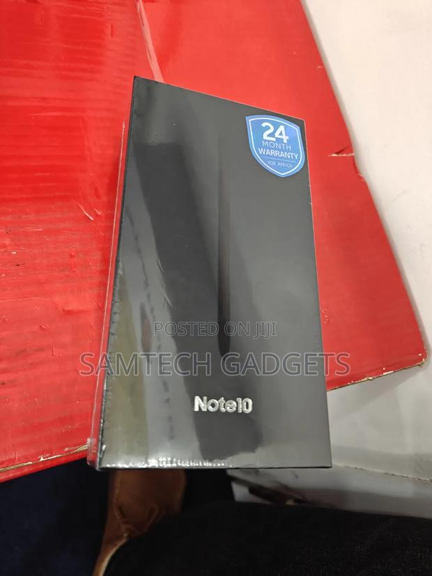 New Samsung Galaxy Note 10 5G 256 GB Gold - main view