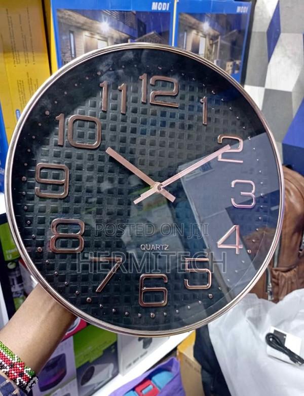 1080p Wifi Clock Camera - main view