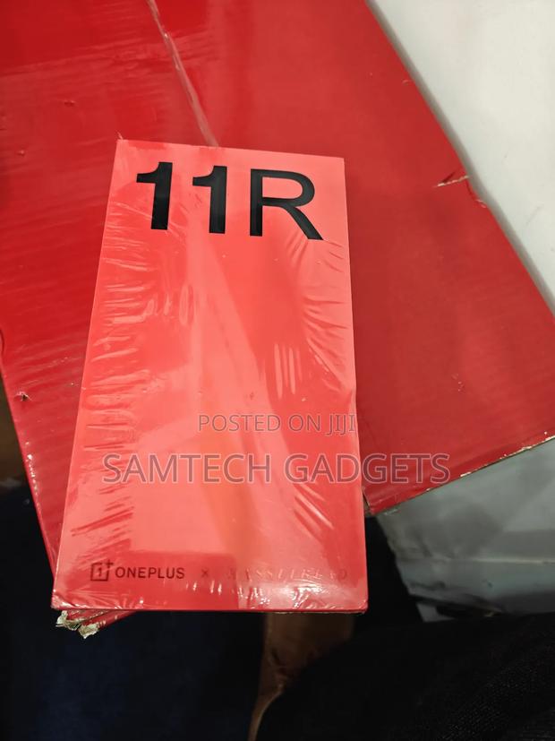 New OnePlus 11R 256 GB Blue - main view