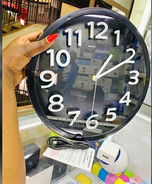 Spy / Nanny Wall Clock Wifi Camera - thumbnail 2