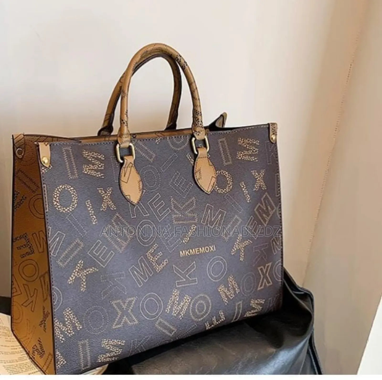 Ladies Cute Spacious Handbag Can Fit Laptop
