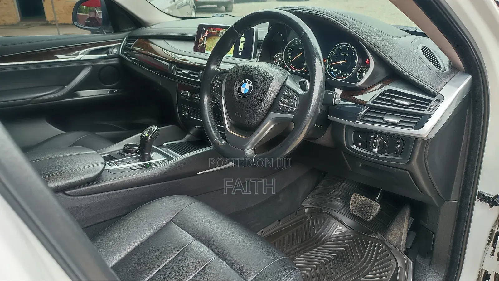 BMW X6 xDrive35i 4dr SUV AWD (3.0L 6cyl Turbo 8A) 2015 Pearl