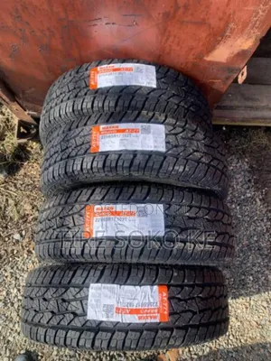 225/65r17 Maxxis Bravo A.T