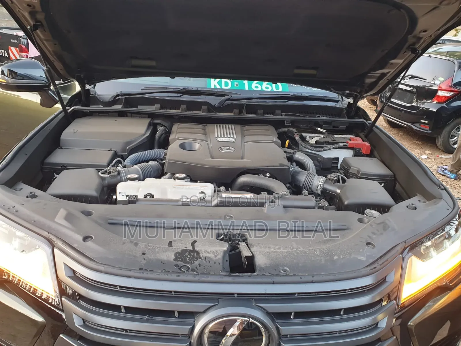 Lexus LX 2022 Green