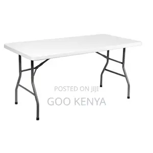 Foldable Table; Outdoor Plastic Folding Dining Table