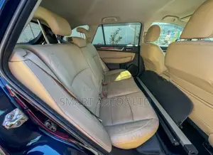Subaru Outback 2018 Blue