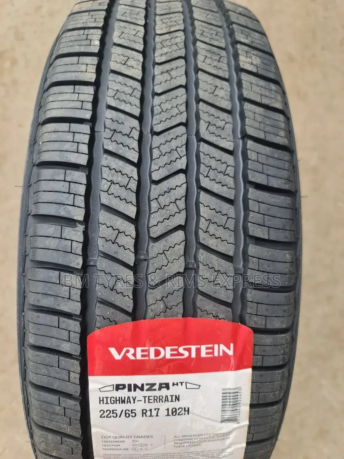 225 /65 R17 Vredestein Tyres(Highway Terrrain)
