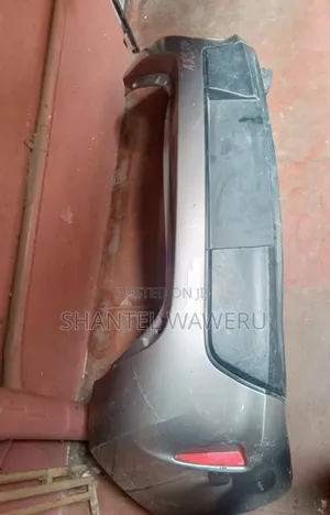 Auris 2016 Back Bumper