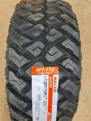 Lt 285 /70 R17 Maxxis (Mud Terrrain) Razr.(Thailand)