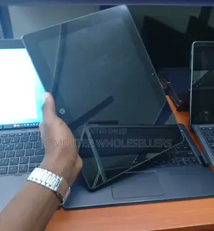 Laptop HP Pro X2 612 G2 8GB Intel Core i5 SSD 256GB