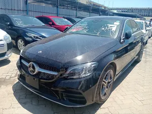 Mercedes-Benz C200 2019 Black