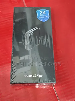 New Samsung Galaxy Z Flip6 256 GB Black