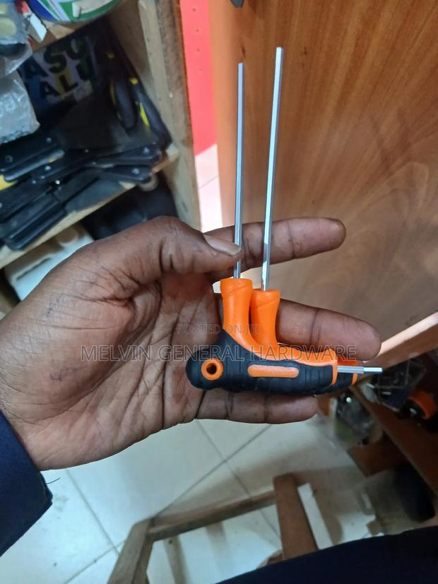 Insulated Handle Hex Key 3mm - main view