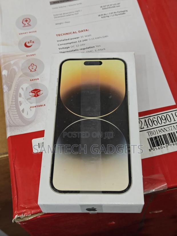 New Apple iPhone 14 Pro Max 256 GB Gold - main view