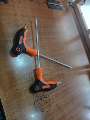 Insulated Hex Key No 4mm - thumbnail 2