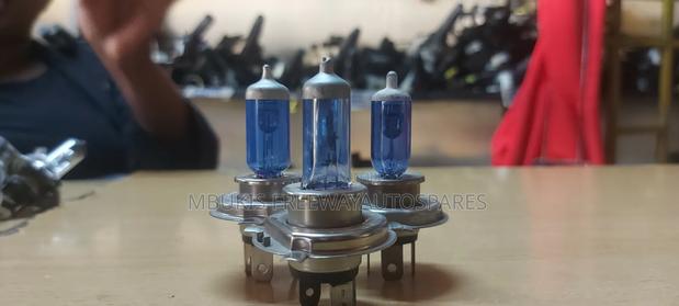 Headlight Bulbs H4 Blue - thumbnail 2