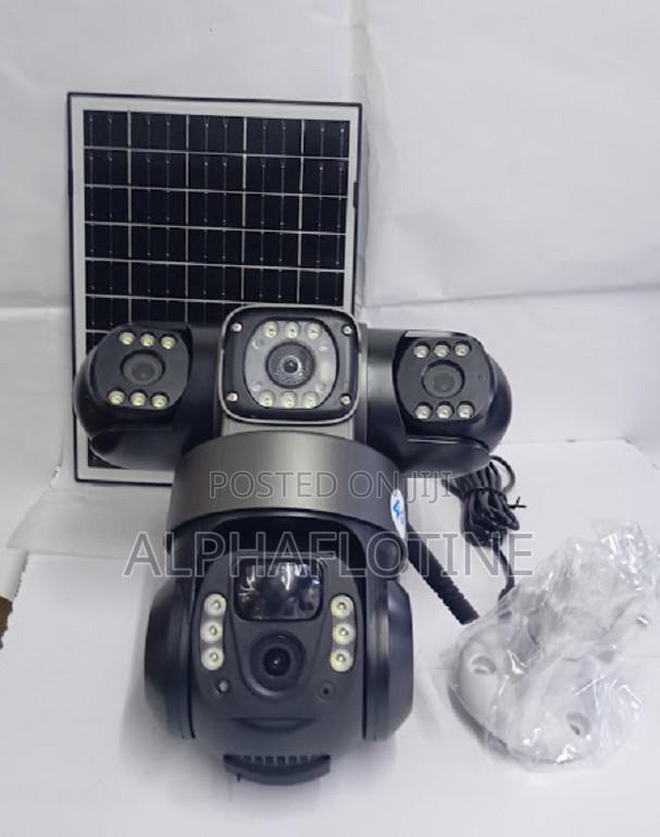 Triple-Screen Display: 360° Viewing 4g Lte CCTV Solar Camera