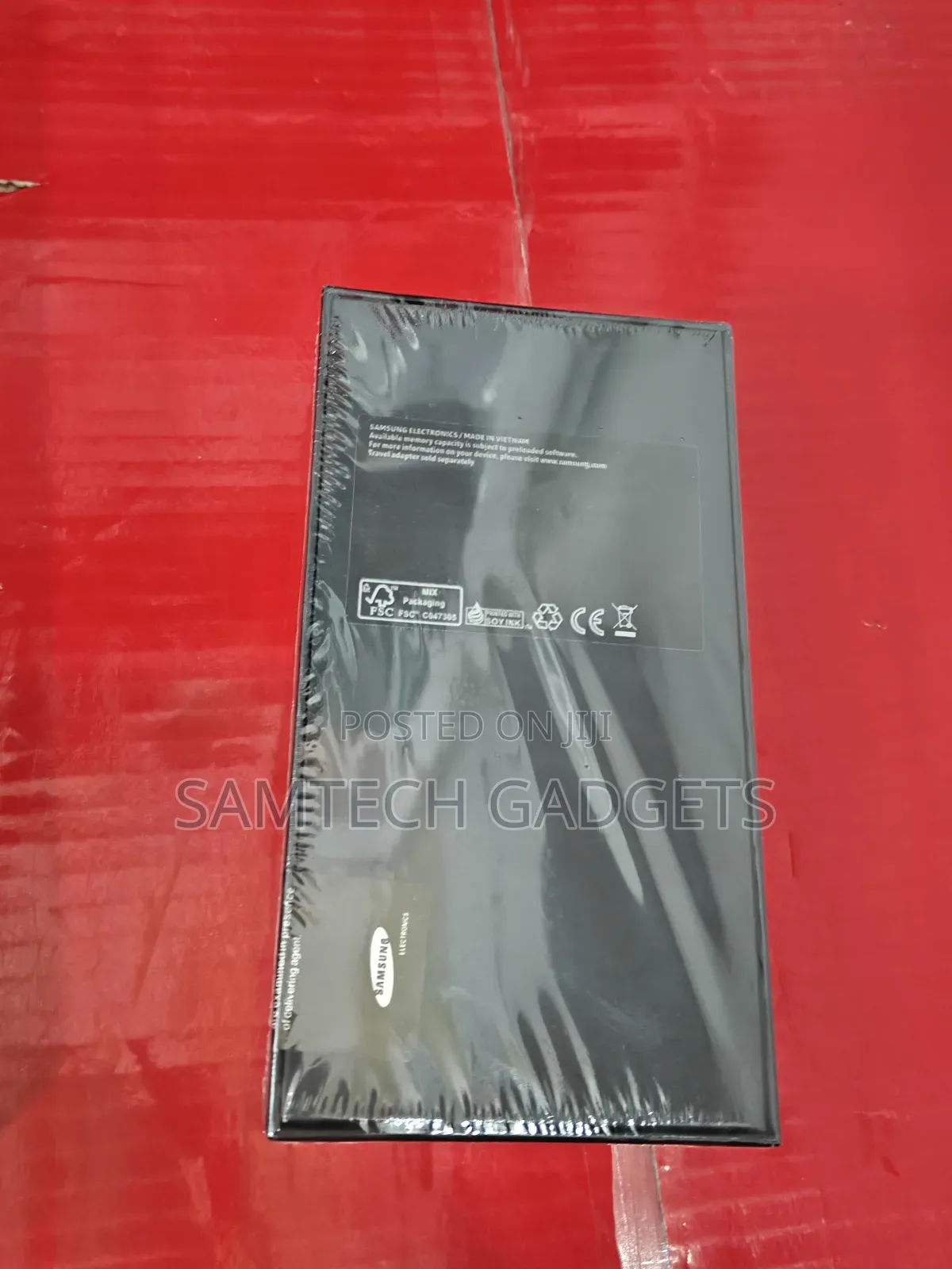 New Samsung Galaxy S21 5G 256 GB Silver