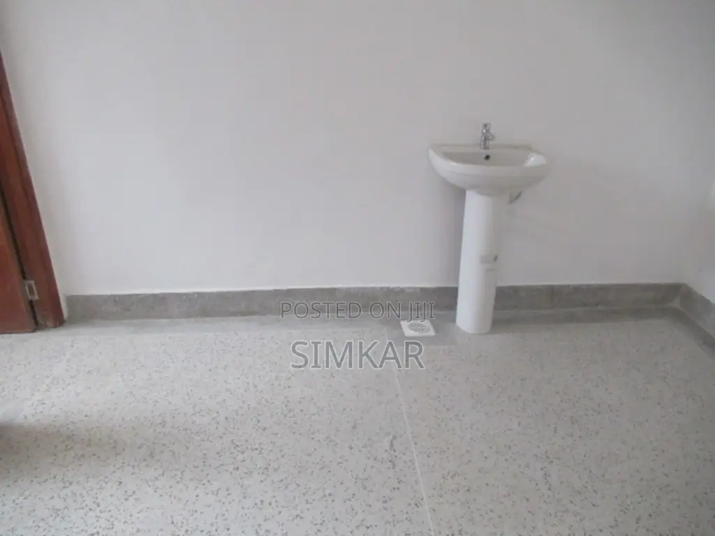 Warehouses to Let in Mlolongo