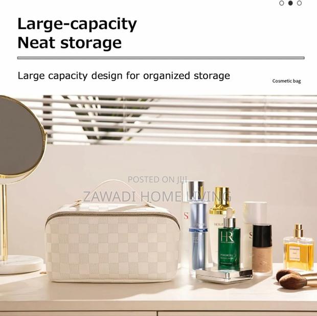 Travel Makeup Bag - thumbnail 6