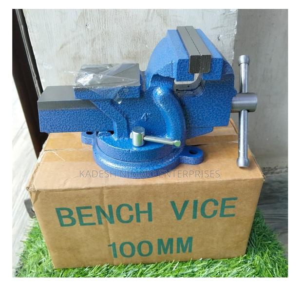 Professional 4 Inch Bench Vice - main view