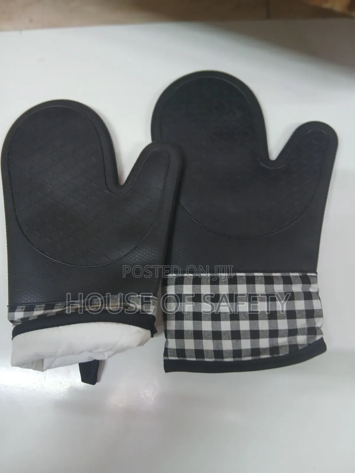 Oven Heat Resistance Gloves