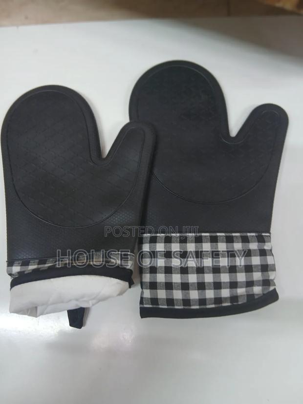 Oven Heat Resistance Gloves - thumbnail 2