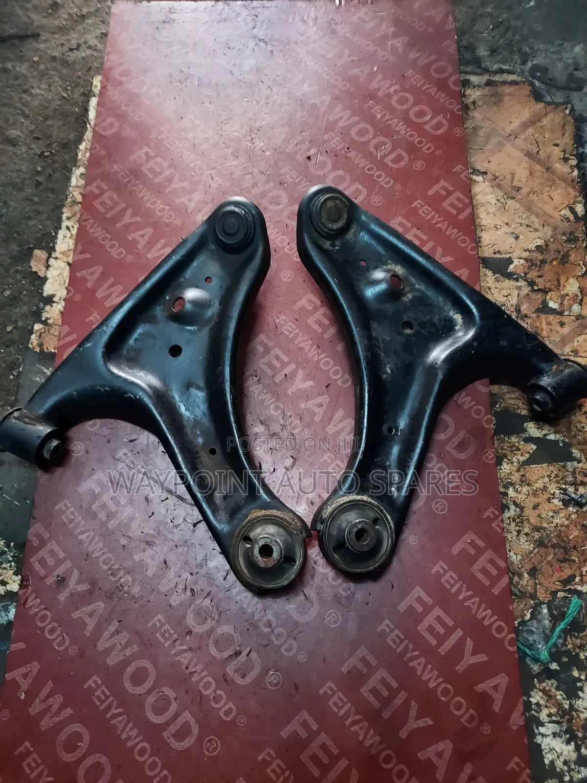 Front Control Arm Toyota Rush