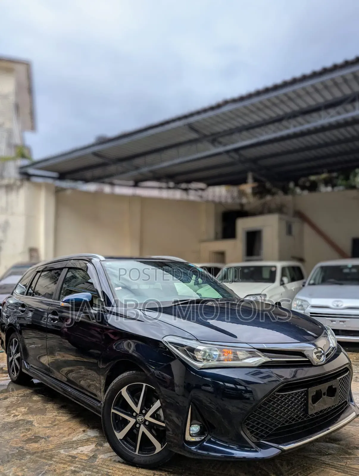 Toyota Corolla Fielder 1.5 Petrol FWD 2019 Blue