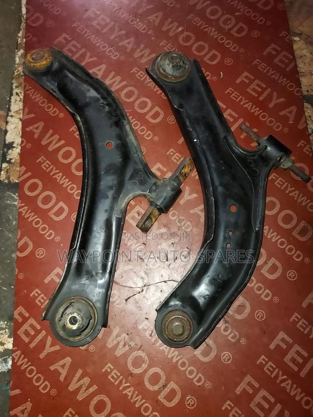 Front Control Arm Nissan X-Trail Nt31 - thumbnail 2
