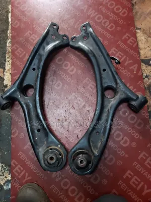 Front Control Arm Honda Vezel