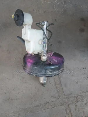 Brake Master Cylinder Booster Toyota Hilux Vigo