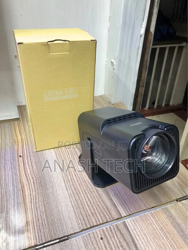 Hy 320 Smart Projector, Wi-Fi, Youtube.
