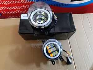 2 Color Toyota Fog Lights White Yellow With Indicator Feature